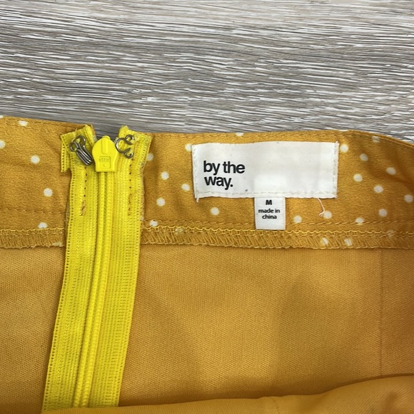 Revolve yellow skirt M - Picture 2 of 3